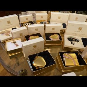 Estée Lauder Set of 22. Compacts 2000-2005